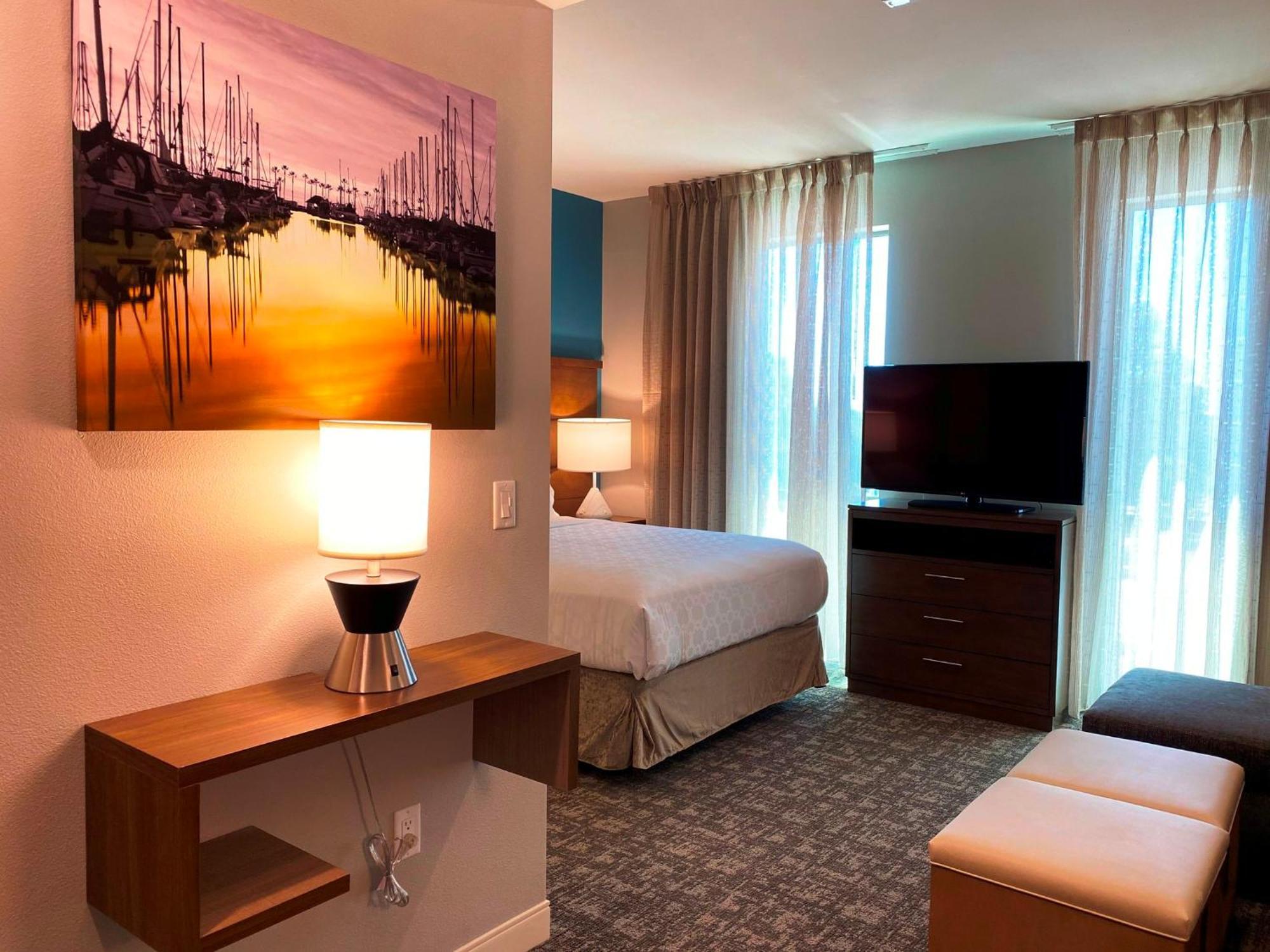 Staybridge Suites - Long Beach Airport, An Ihg Hotel Buitenkant foto